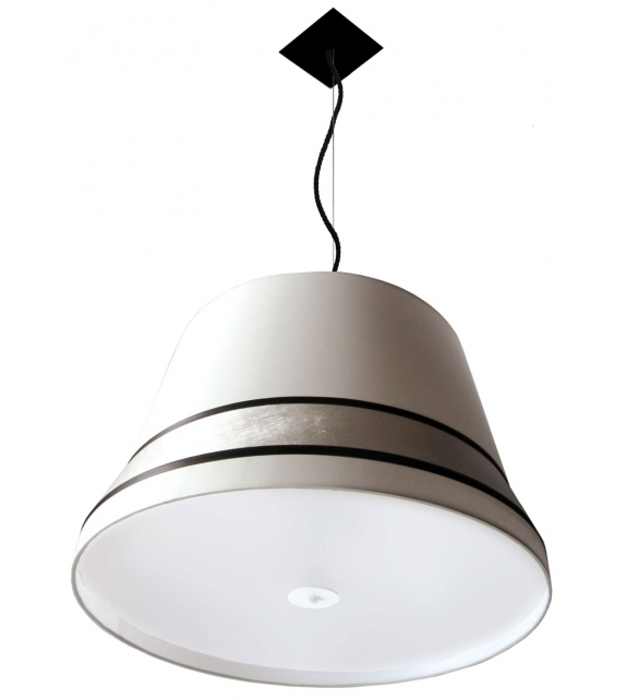 Audrey Contardi Suspension