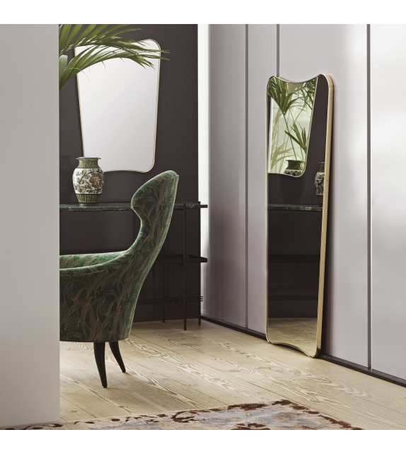 F.A.33 Gubi Mirror