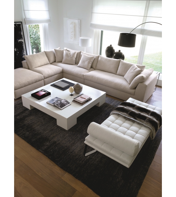 Louis Small Meridiani Sofa