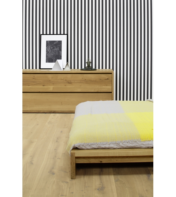 SB05 Imari E15 Commode