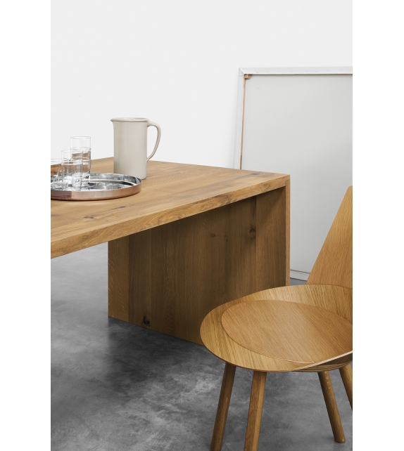 TA01 Ponte E15 Table