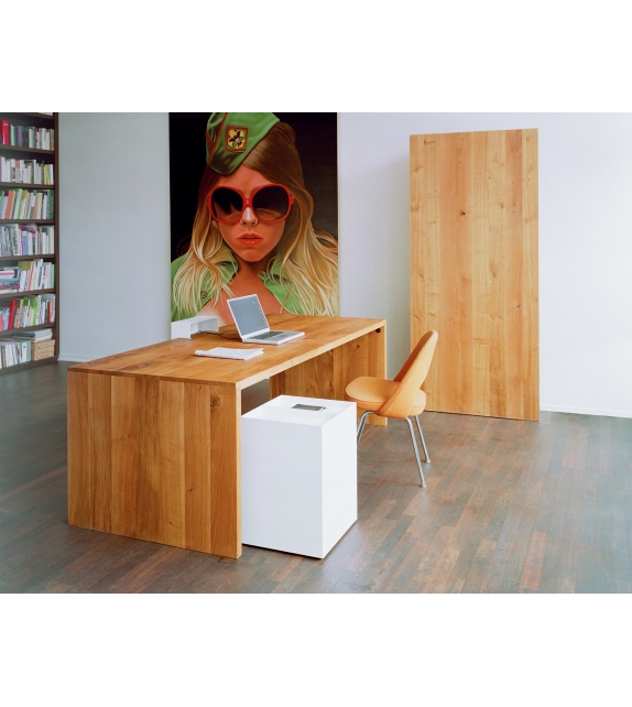 TA01 Ponte E15 Table