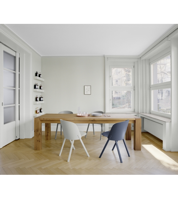 TA04 Bigfoot™ E15 Table