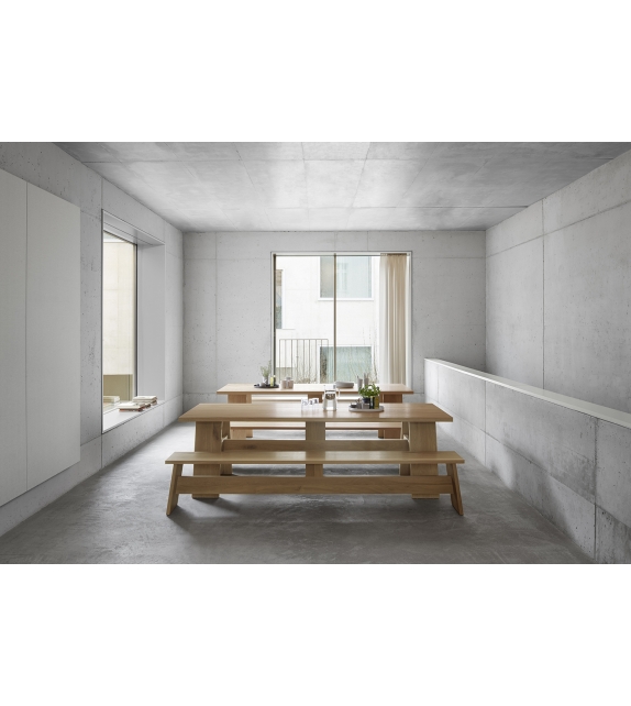 DC01 Fayland E15 Tisch