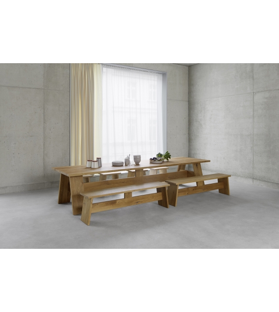 DC01 Fayland E15 Tisch