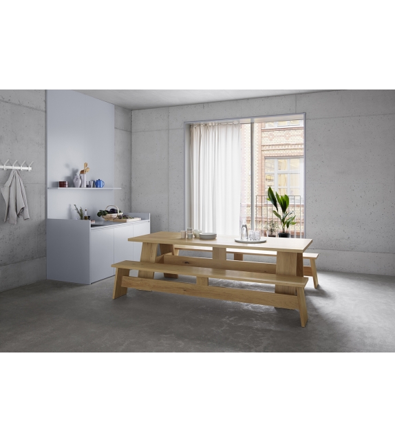 DC01 Fayland E15 Tisch