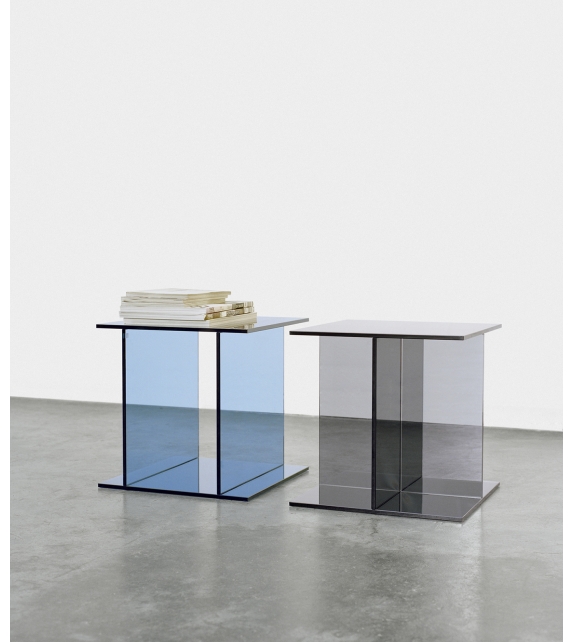 CT07 Drei E15 Side Table