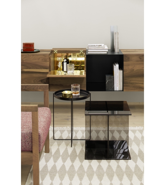 CT08 Vier E15 Side Table