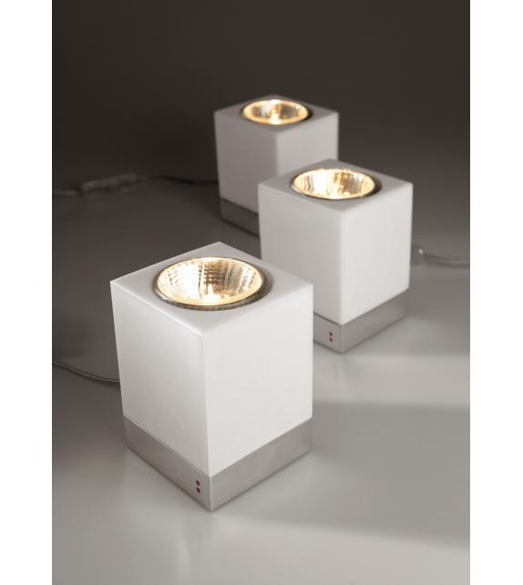 Cubetto D28 Fabbian Lampada da Tavolo