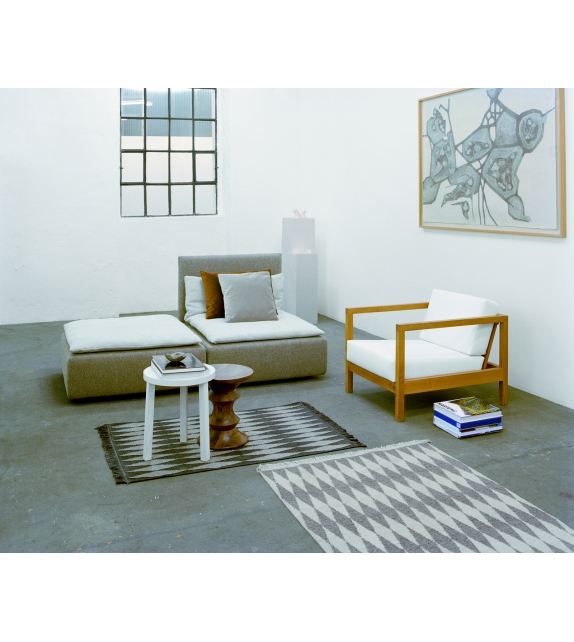 EC01 Byron E15 Poltrona