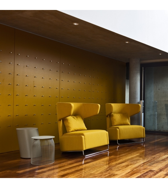 Mrs Buffy laCividina Sessel