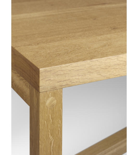 TA21 Platz E15 Tisch