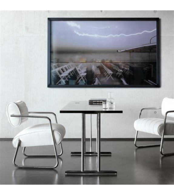 Lou Perou ClassiCon Tisch