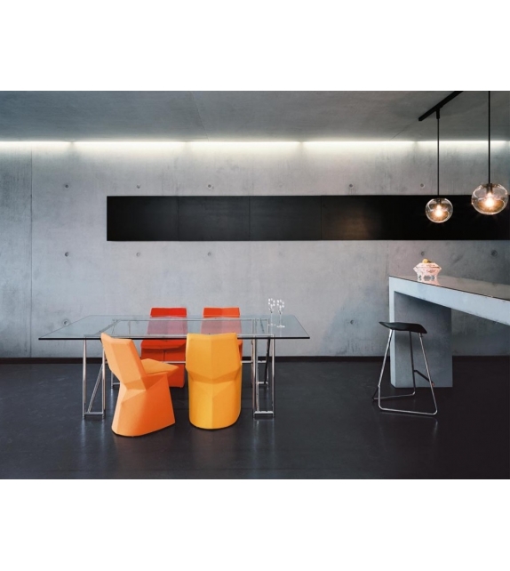 Mars ClassiCon Chair