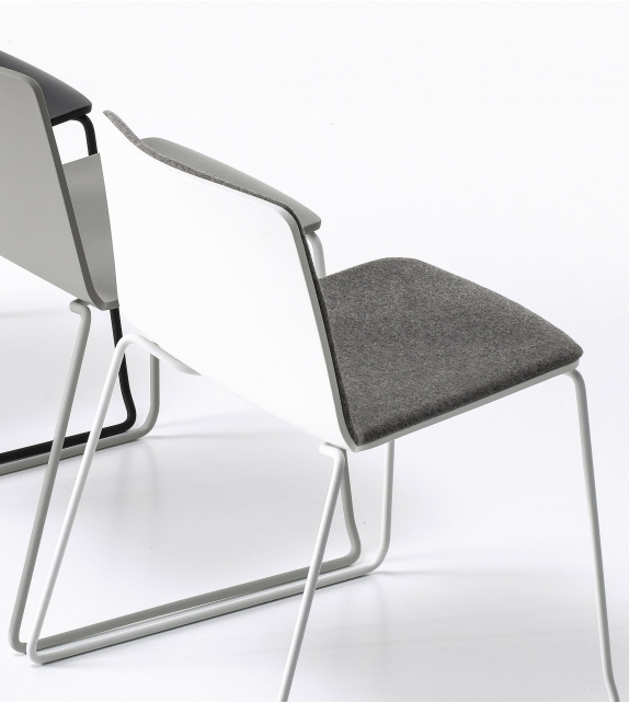 Rama Kristalia Sedia su Slitta Con Braccioli Rivestita