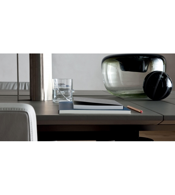 C.E.O. Cube Meeting Table Poltrona Frau Tavolo