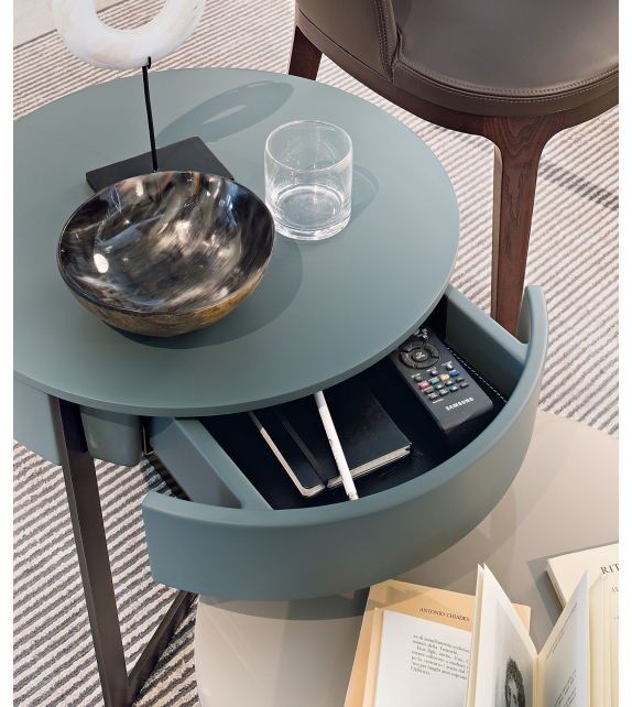 Sign Lema Bedside Cabinet