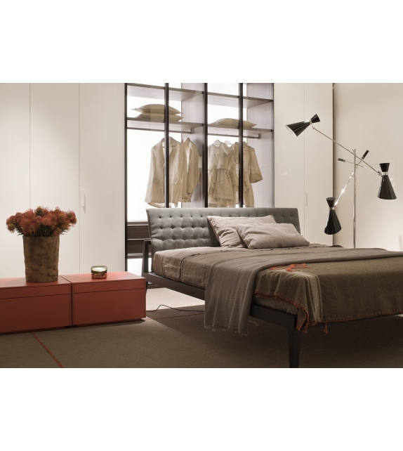 Theo Lema Bed