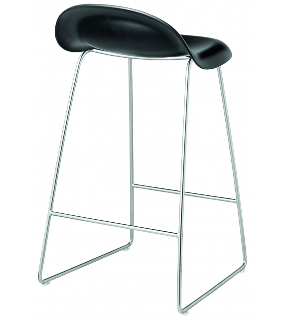 3D Gubi Hocker mit Kufengestell