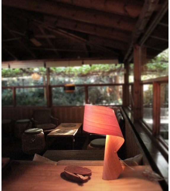 Air MG LZF Lámpara de Mesa