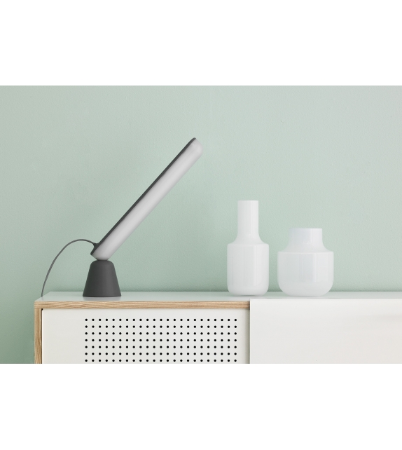 Acrobat Normann Copenhagen Lampe de Table