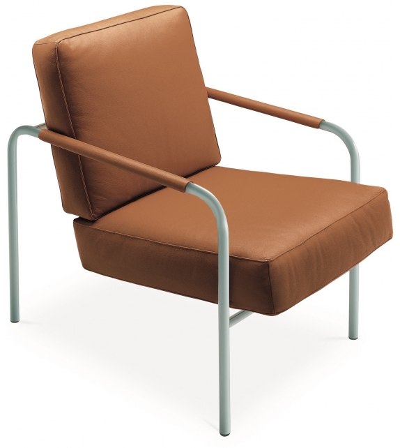 852 Susanna Zanotta Petit Fauteuil