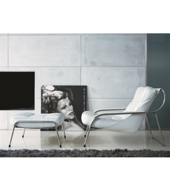 900 Maggiolina Zanotta Chaise Longue