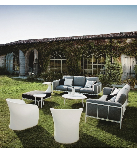 1034 Parco Zanotta Sofa