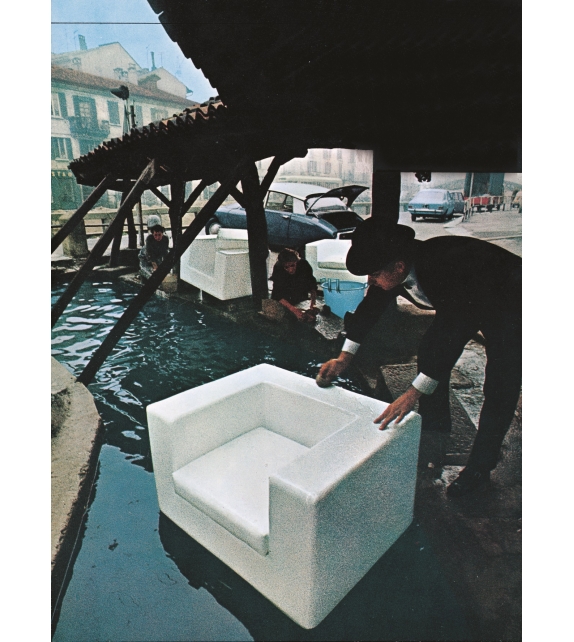 1150 Throw-Away Zanotta Fauteuil