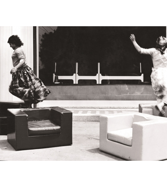 1150 Throw-Away Zanotta Fauteuil