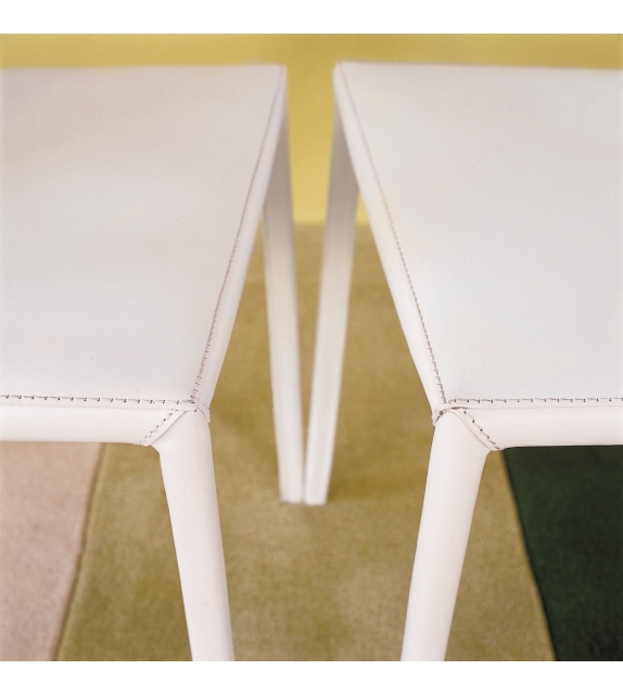 2083 Lea Zanotta Chair