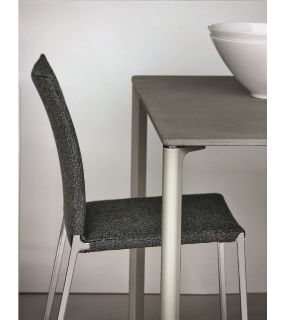 2086 Lia Zanotta Chaise