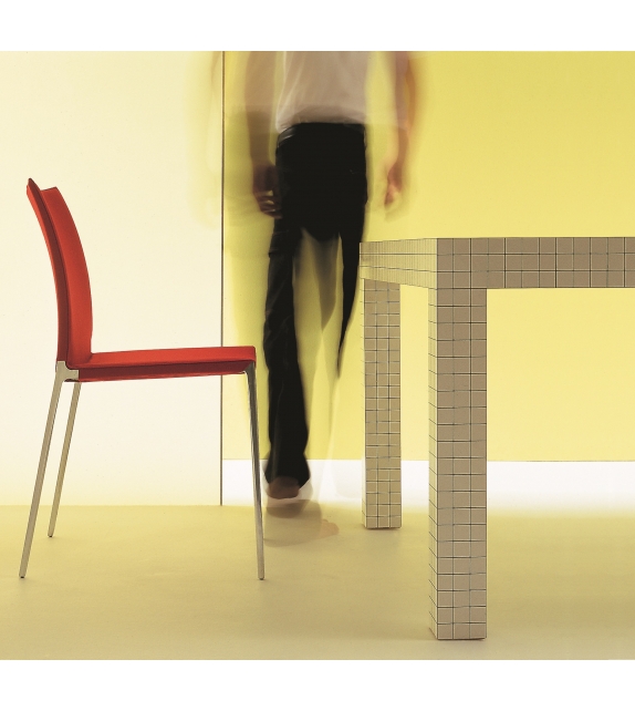 2087 Lia Zanotta Chaise