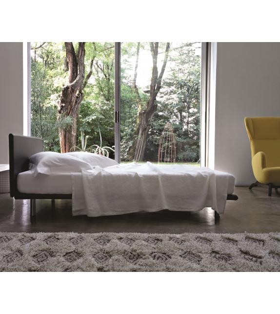 1885 Milano Zanotta Bett