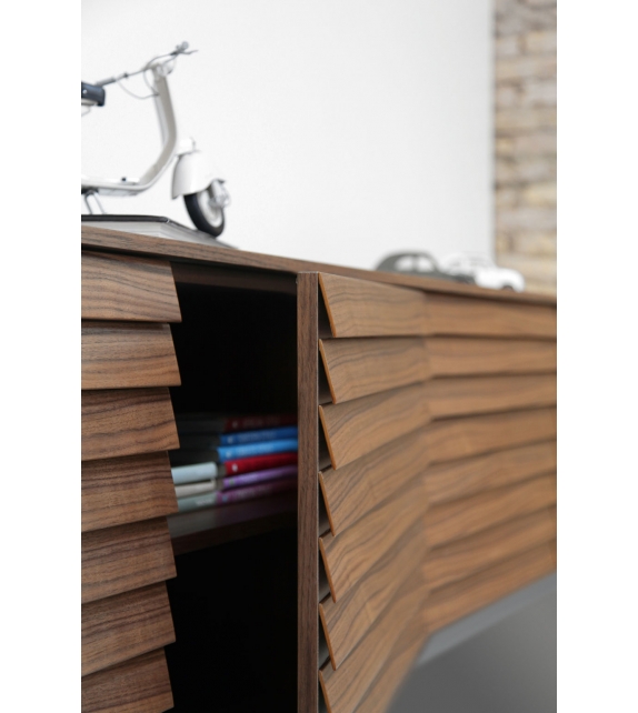 Sussex Punt Sideboard