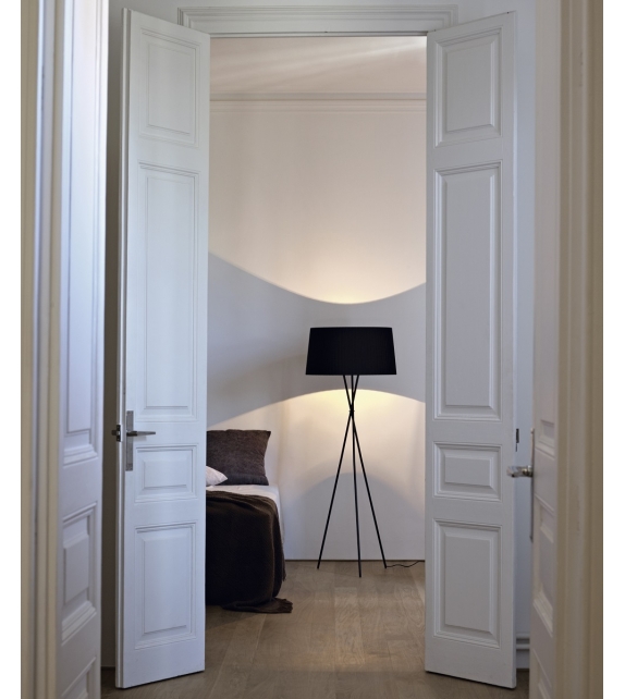 Tripode G5 Santa&Cole Floor Lamp