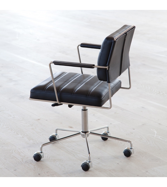 Time Chair OneCollection