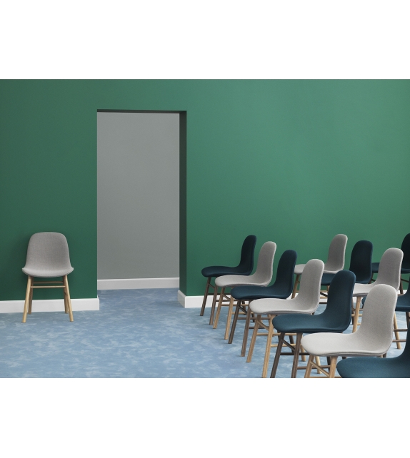 Form Normann Copenhagen Chaise Tapissée