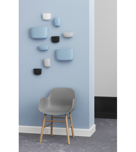 Form Normann Copenhagen Chaise Avec Pieds En Bois