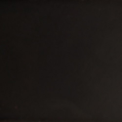 Vernie en poudre noir mat