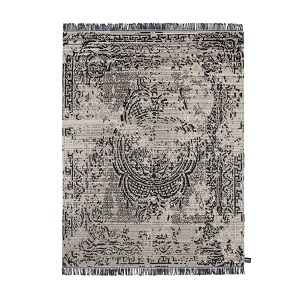 Traces D'Aubusson_ Dark Black