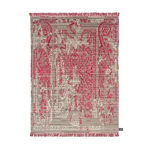 Traces De Savonnerie_ Dark Chic